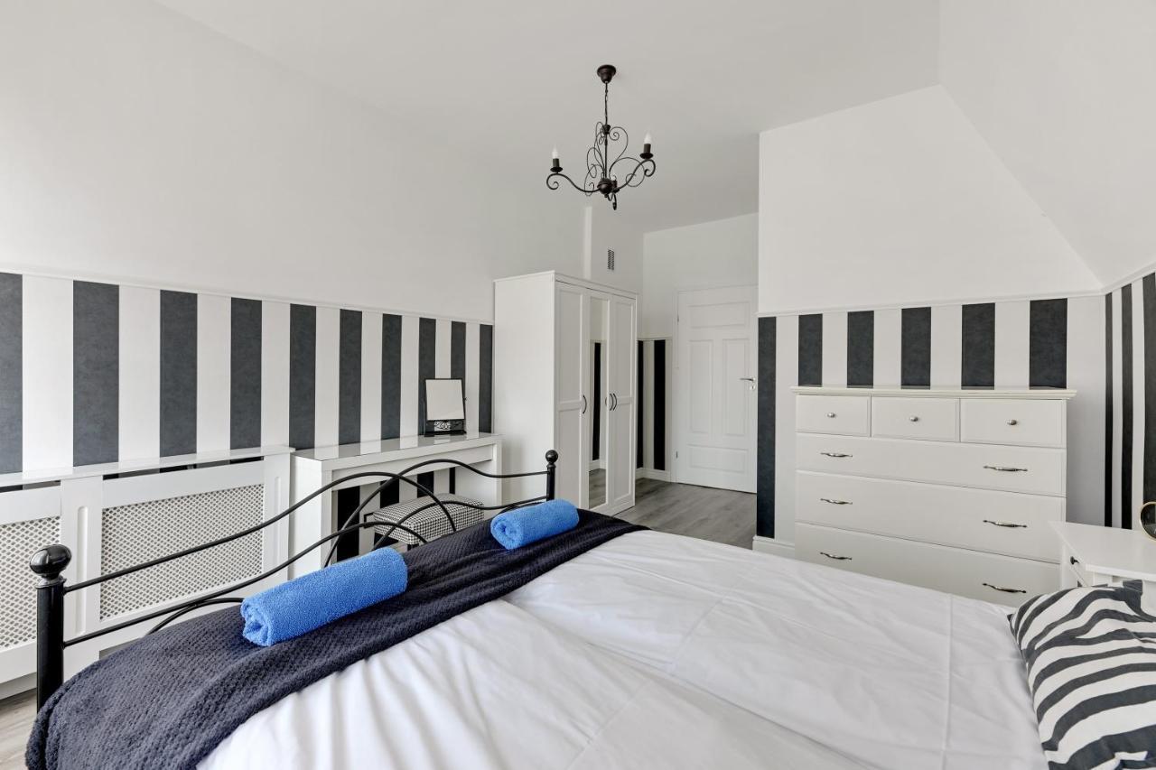 Pola By Q4Apartments - Heart Of The Old Town Gdansk Ngoại thất bức ảnh